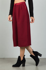 Ladies fashion burgundy pleat detail wide leg culottes