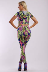 Leaf Print And Striped Side Contrast 2 Pieces Set Includes A Hooded Cropped Top With Short Sleeves And A High Waist Full Leggings