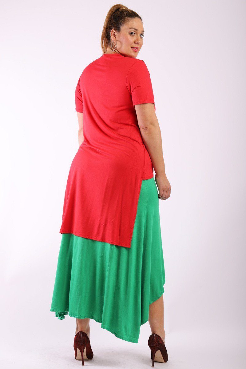 Solid, Short Sleeve Tee Top With Round Neck, Hilo Hemline, Gathered Side Detail And A Long Body Back Tail