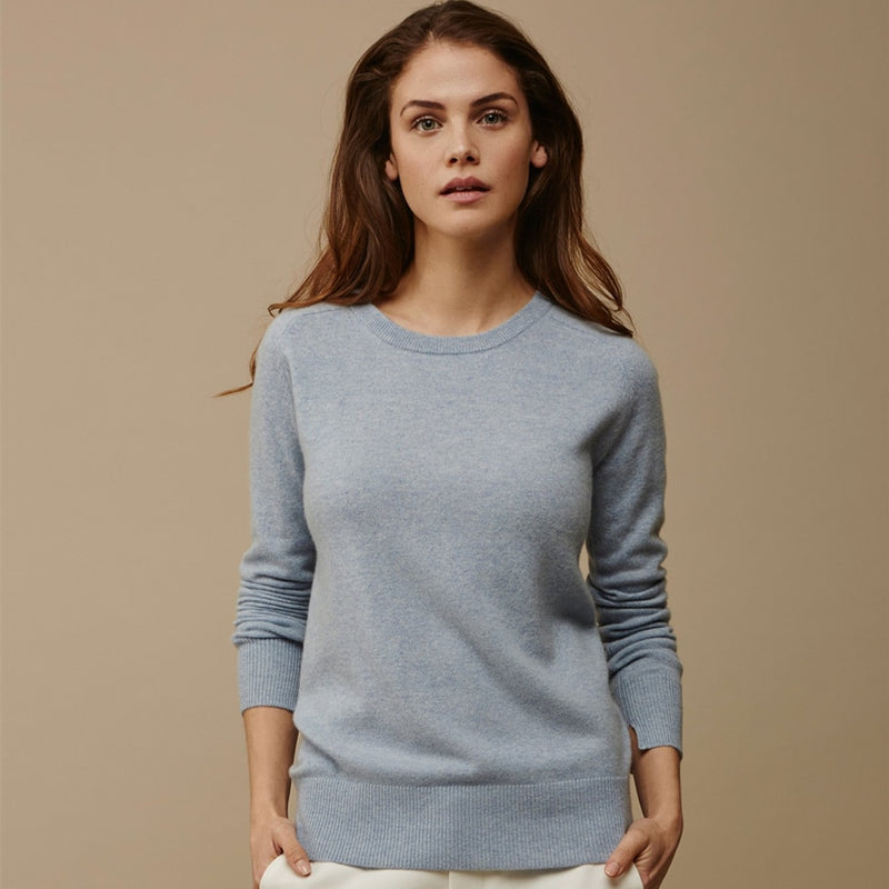 Woman winter Cashmere sweaters and auntmun knitted