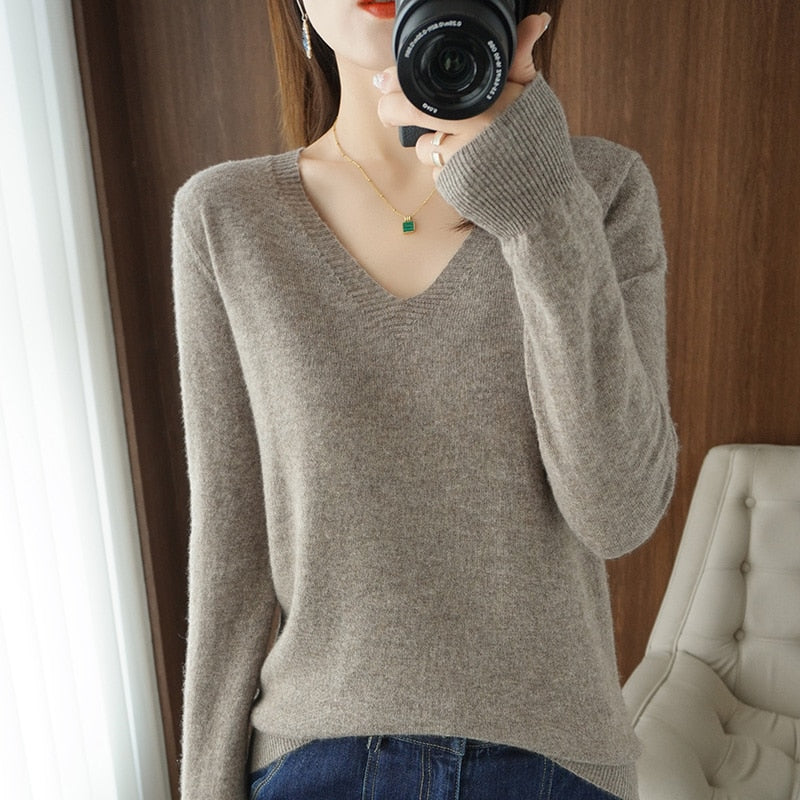 Autumn Winter New cashmere Sweater Woman V-Neck