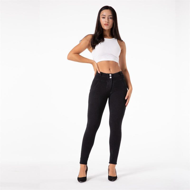 Melody Stretch Boyfriend Jean,