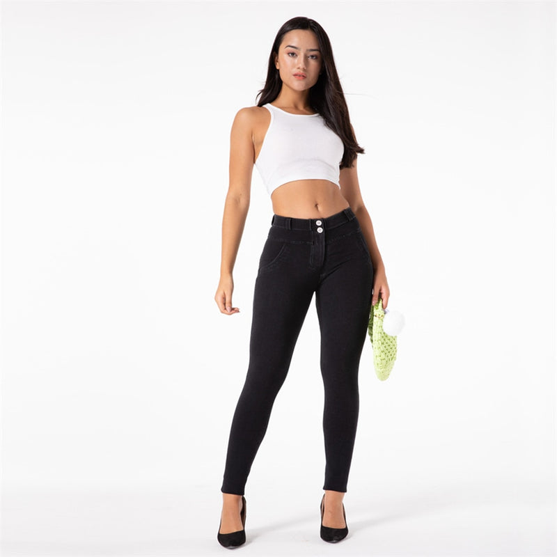 Melody Stretch Boyfriend Jean,