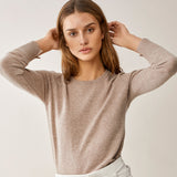 Woman winter Cashmere sweaters and auntmun knitted
