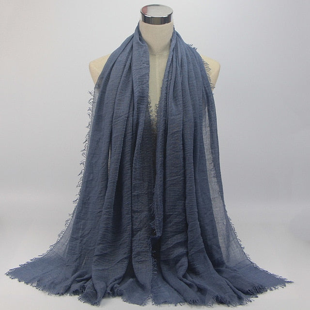 Muslim Crinkle Hijab: Modest Elegance at Wholesale Price.