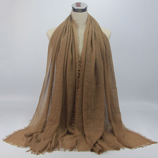 Muslim Crinkle Hijab: Modest Elegance at Wholesale Price.