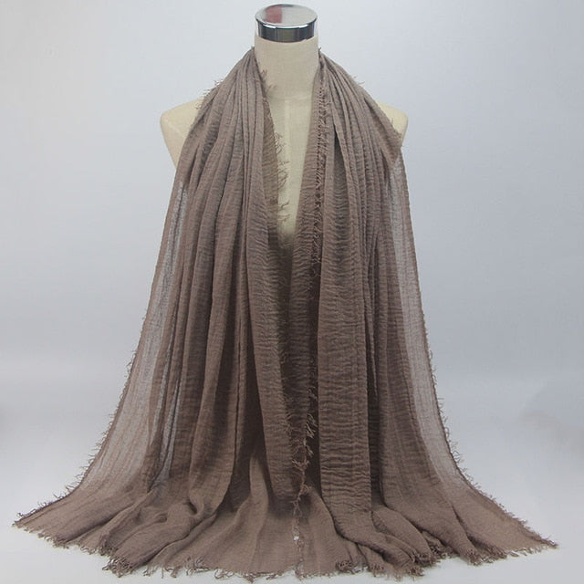 Muslim Crinkle Hijab: Modest Elegance at Wholesale Price.