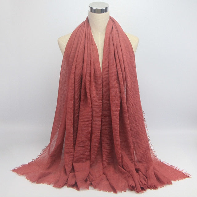 Muslim Crinkle Hijab: Modest Elegance at Wholesale Price.