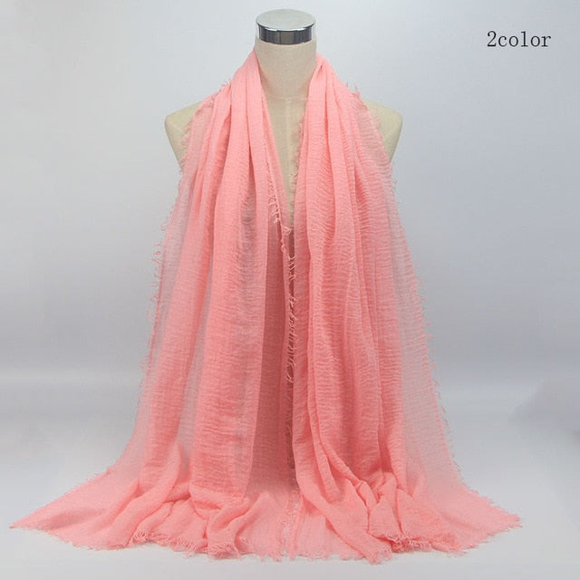 Muslim Crinkle Hijab: Modest Elegance at Wholesale Price.