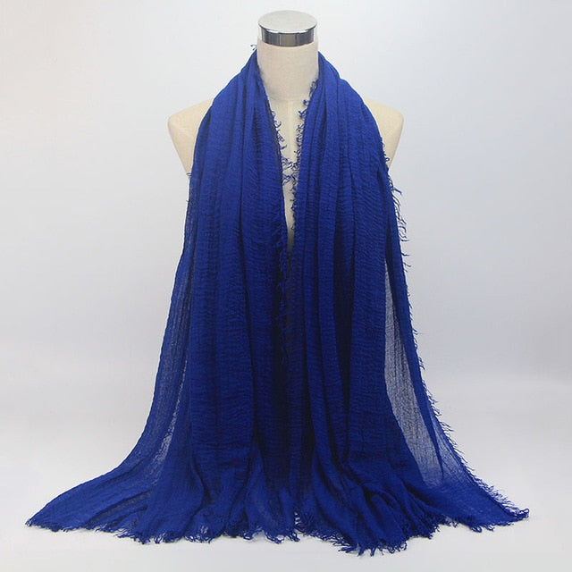 Muslim Crinkle Hijab: Modest Elegance at Wholesale Price.
