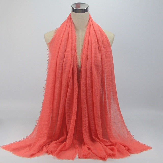 Muslim Crinkle Hijab: Modest Elegance at Wholesale Price.