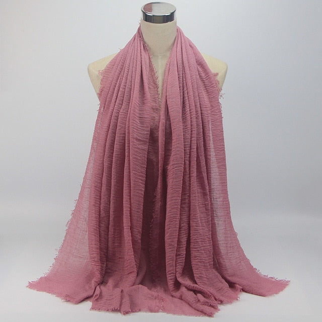 Muslim Crinkle Hijab: Modest Elegance at Wholesale Price.