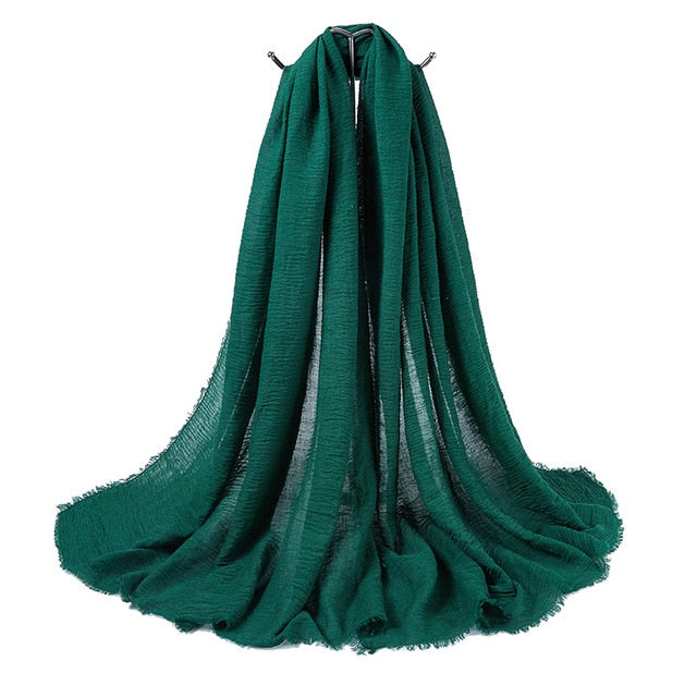 Muslim Crinkle Hijab: Modest Elegance at Wholesale Price.