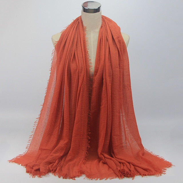 Muslim Crinkle Hijab: Modest Elegance at Wholesale Price.