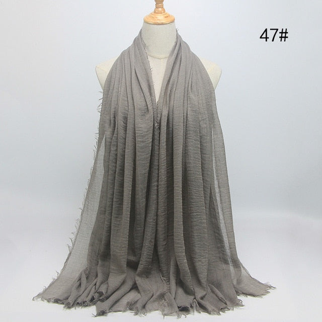 Muslim Crinkle Hijab: Modest Elegance at Wholesale Price.