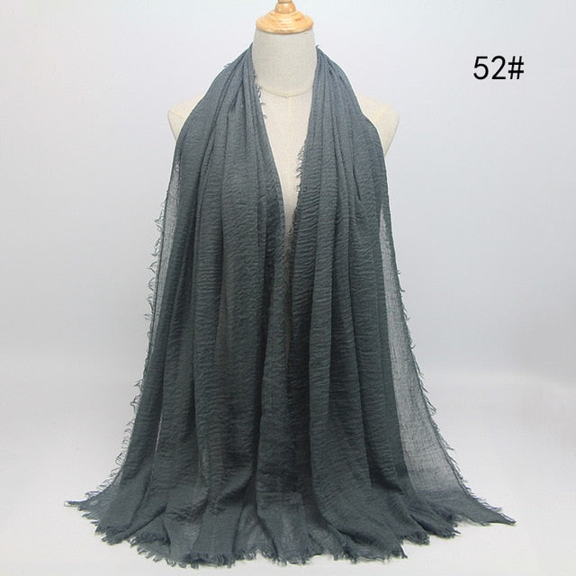 Muslim Crinkle Hijab: Modest Elegance at Wholesale Price.