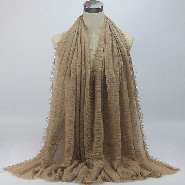 Muslim Crinkle Hijab: Modest Elegance at Wholesale Price.