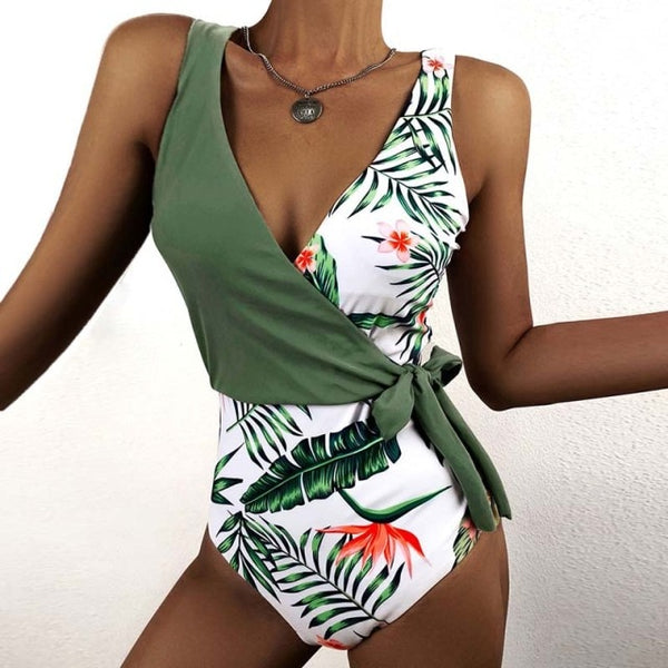 Closed Female Swimwear Push Up Body
