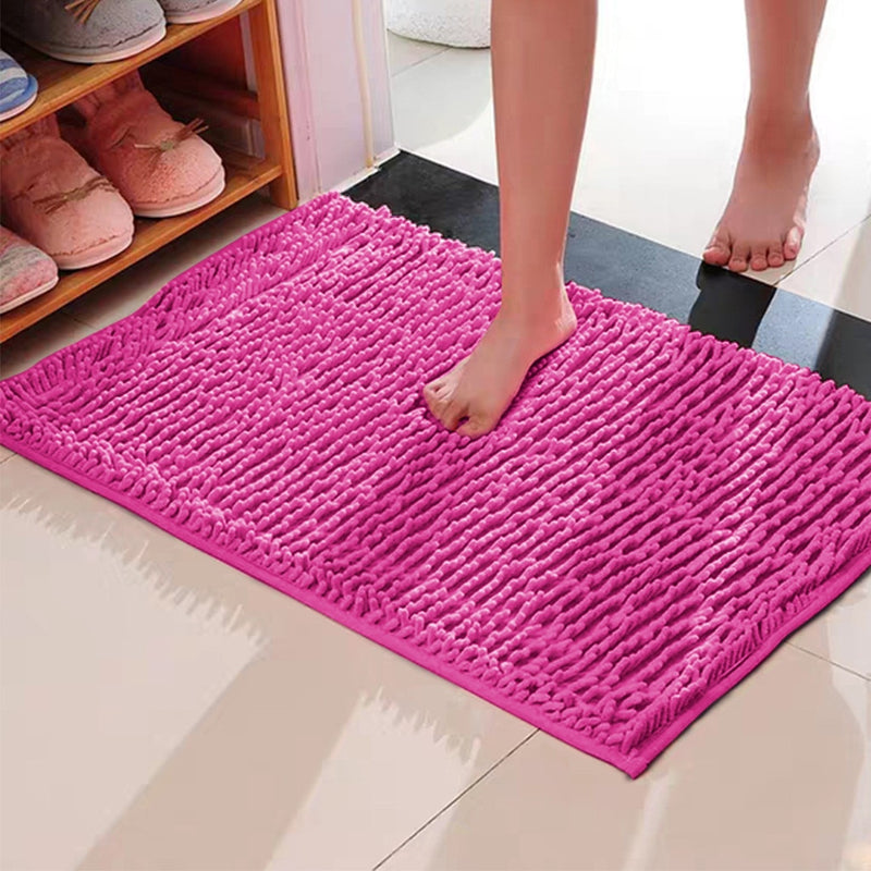 Absorbent microfiber bath mat