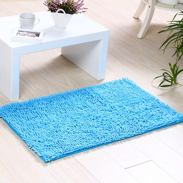 Absorbent microfiber bath mat