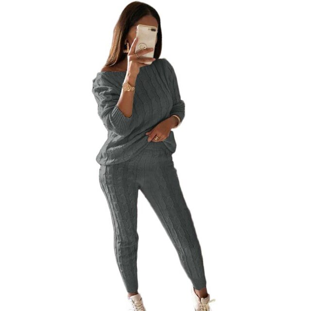 Women Knitted Lounge Wear Crop Top Suit