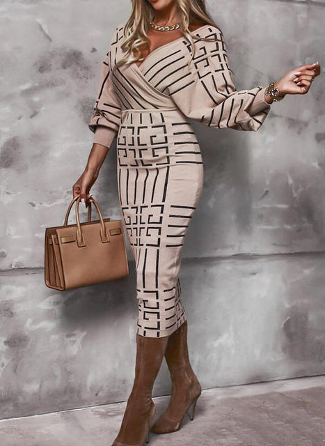 2021 fashion dress Korean style temperament women's striped mid-length V-neck long-sleeved high-waist dress