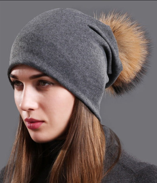 Female Natural Raccoon Fur Pompom Hats
